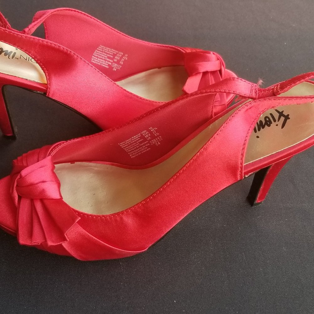 Red fioni sling back heels